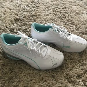 Puma athletic sneakers new never worn no box sz9